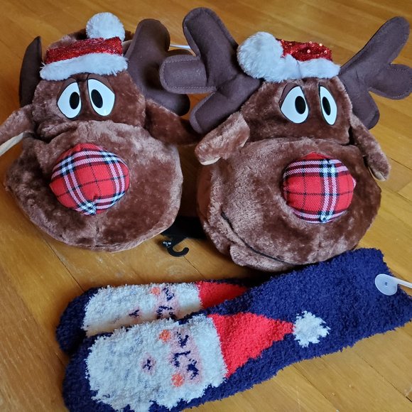 Reindeer Slippers & Santa Socks - Picture 1 of 3